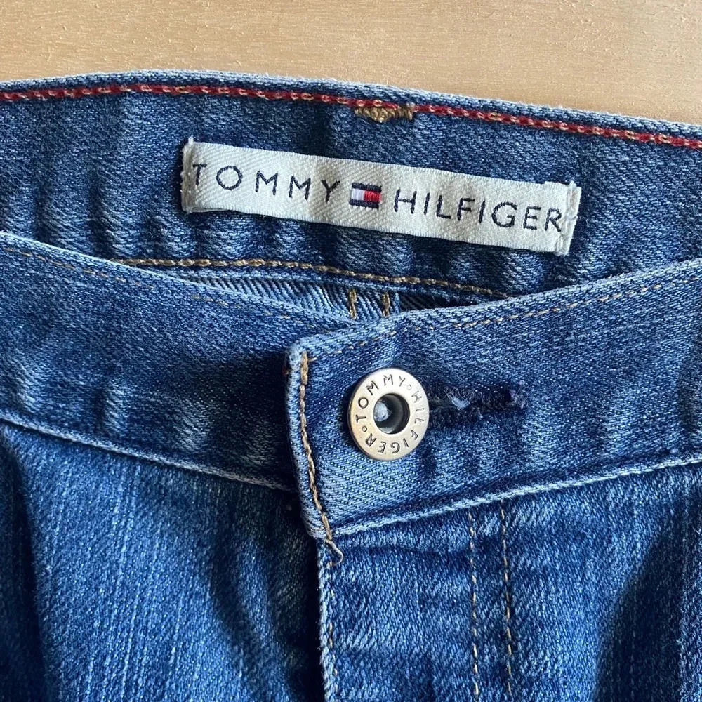 Vintage Tommy Hilfiger Denim Jeans 34” Waist 32” Inseam Straight Leg Denim - Picture 2 of 8